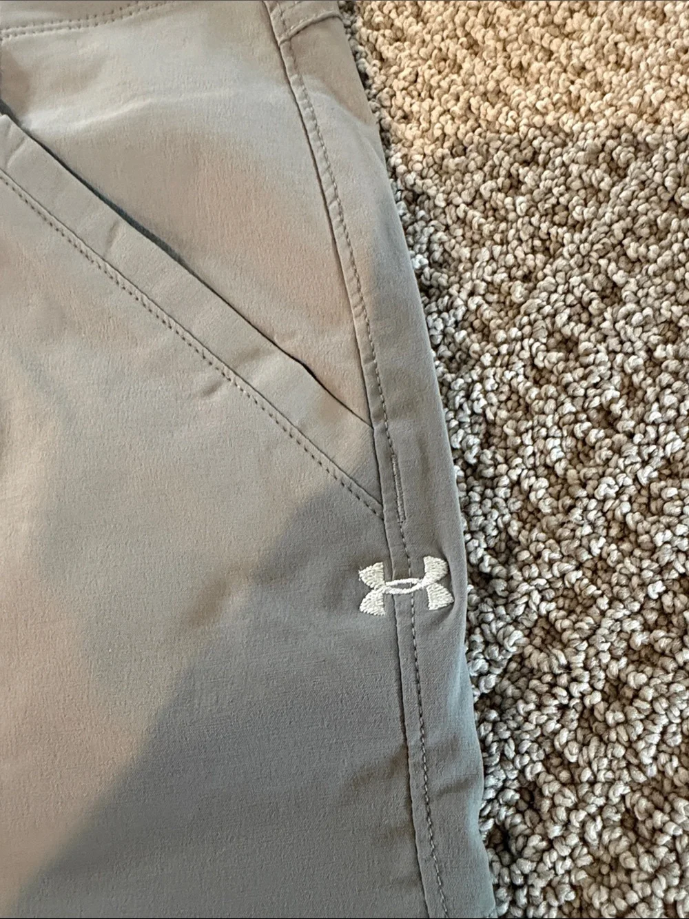Under Armour Men's Cargo Shorts in Light Taupe